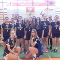 final_dziewczat_SS_26-X-2016_LO_IV_zlote_medale